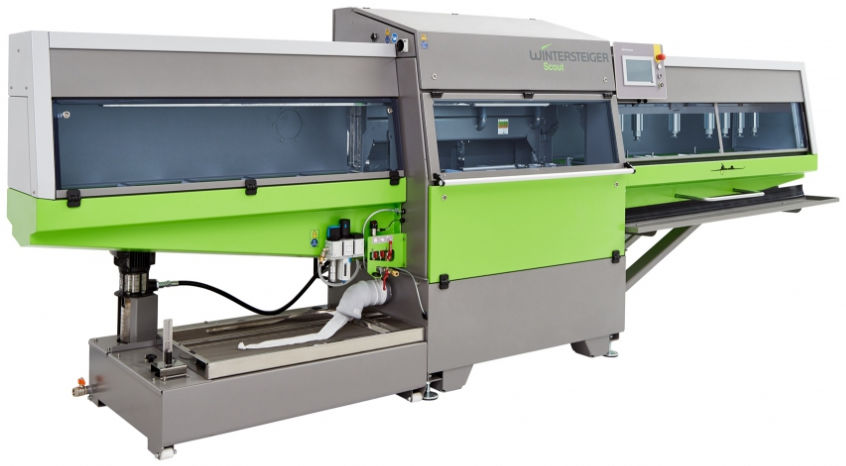 Macchina Wintersteiger per la preparazione automatica degli sci